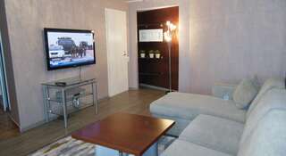 Апартаменты Apartment Na Ekaterininskoy 61 Пермь-2